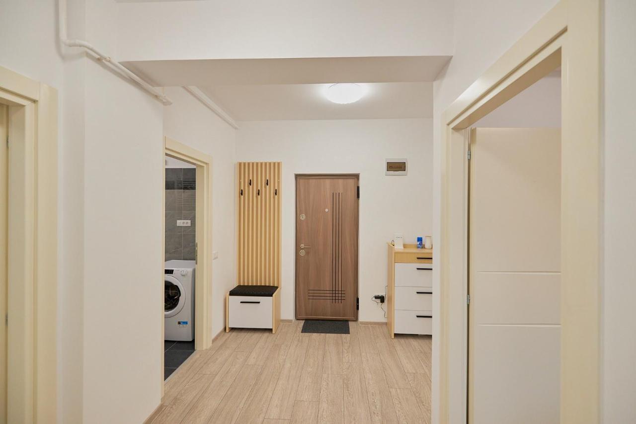 Cozycollection Apartments At Q Residence #6 이아시 외부 사진