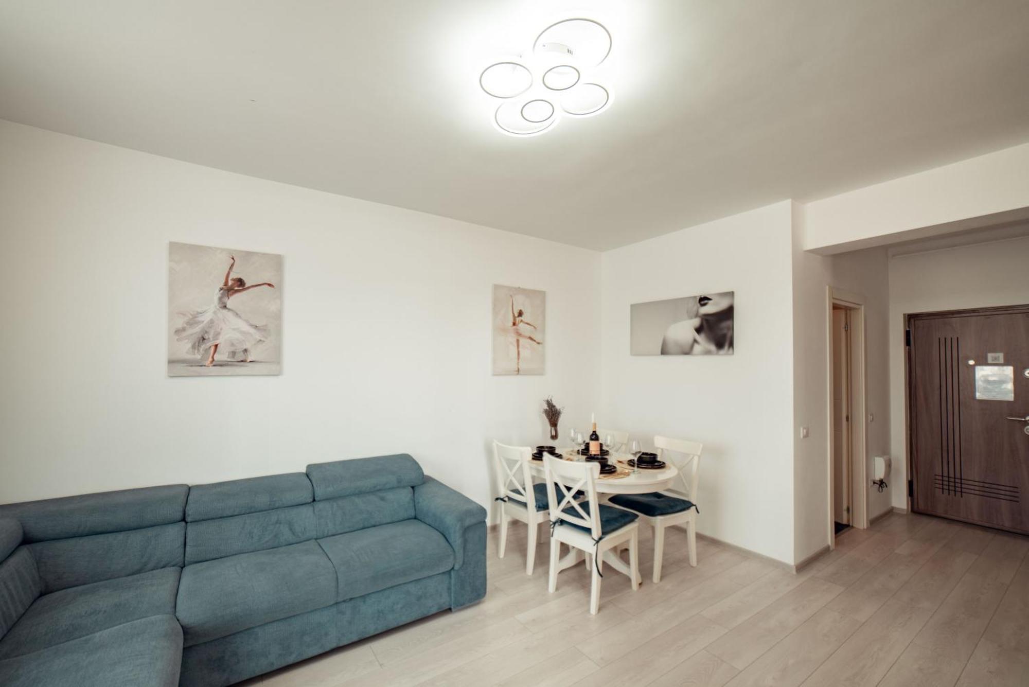 Cozycollection Apartments At Q Residence #6 이아시 외부 사진
